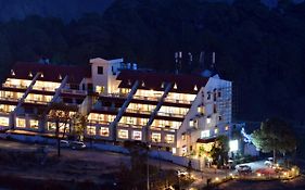 The Dynasty Resort